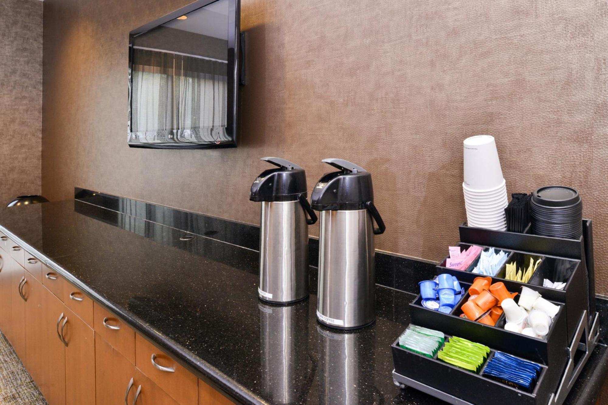 Springhill Suites By Marriott Corona Riverside Exterior foto