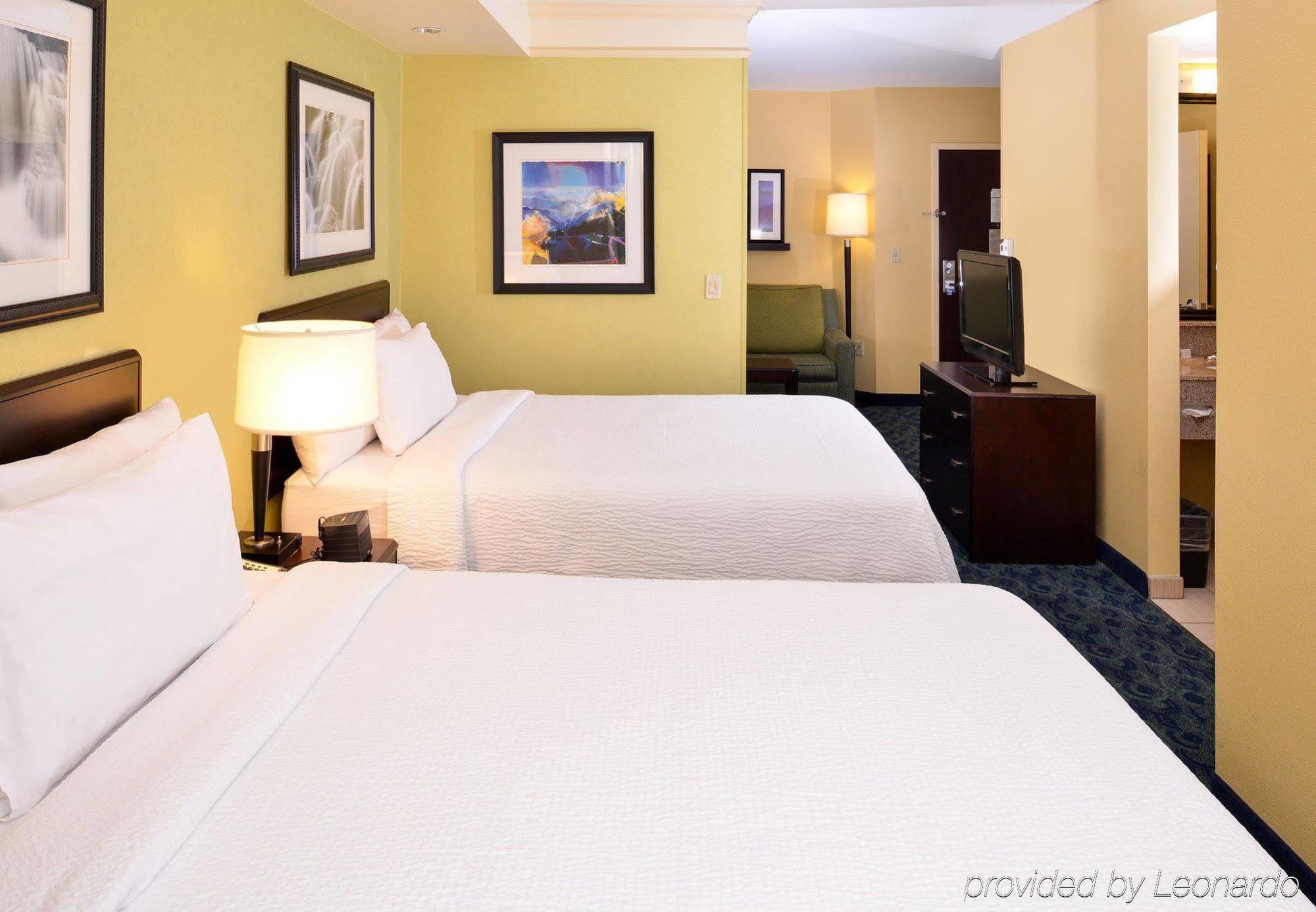 Springhill Suites By Marriott Corona Riverside Exterior foto
