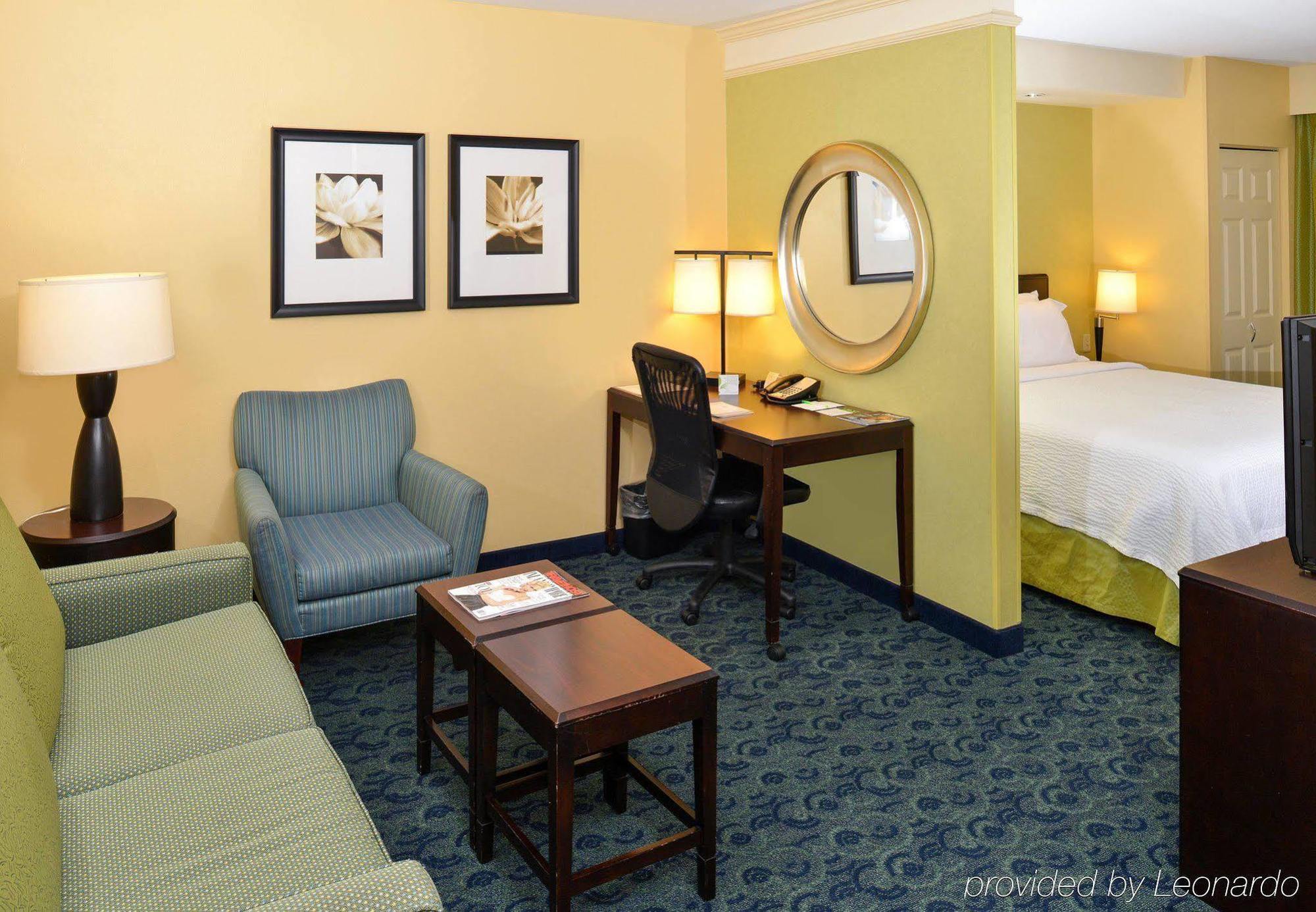 Springhill Suites By Marriott Corona Riverside Exterior foto